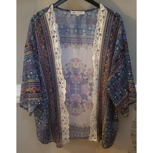 Jolt lightweight floral kimono with lace detail